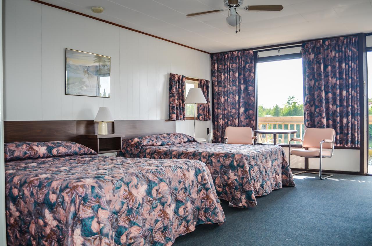 Kit Wat Motel&Marina Sauble Beach Exterior foto