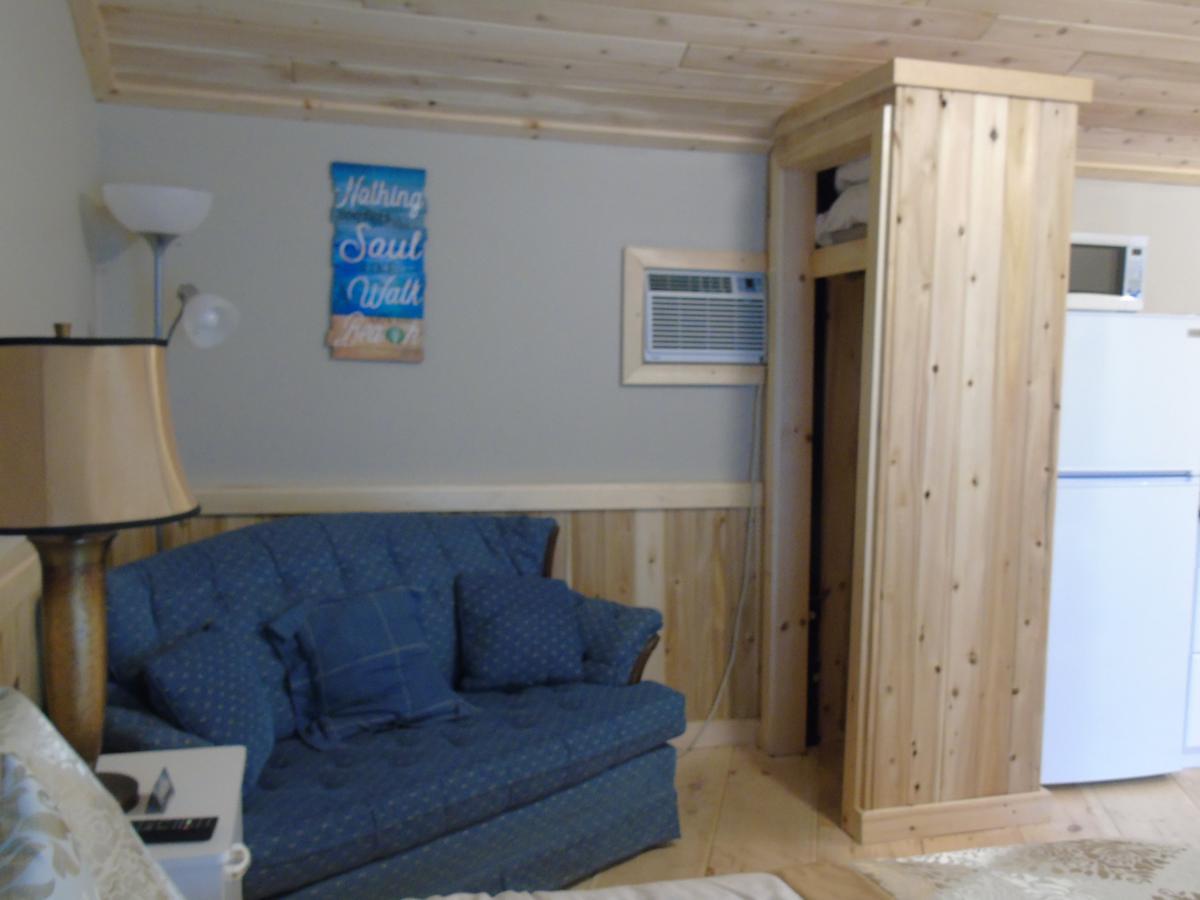 Kit Wat Motel&Marina Sauble Beach Exterior foto